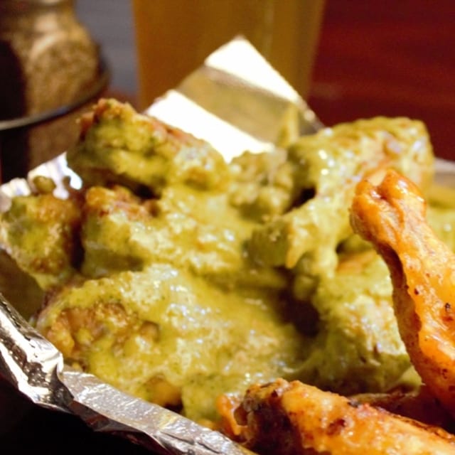 Lizard-Style Wings (messy).